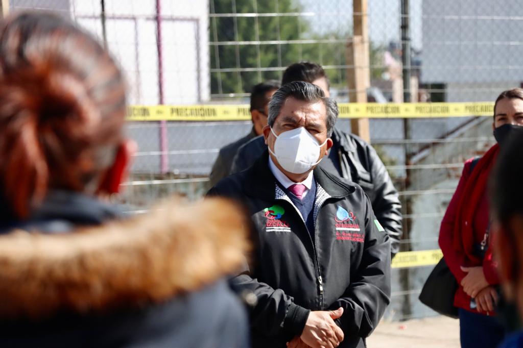 ALCALDE MANTIENE DIÁLOGO CON VECINOS DE INFONAVIT CENTRO, EN FAVOR DE SU COMUNIDAD