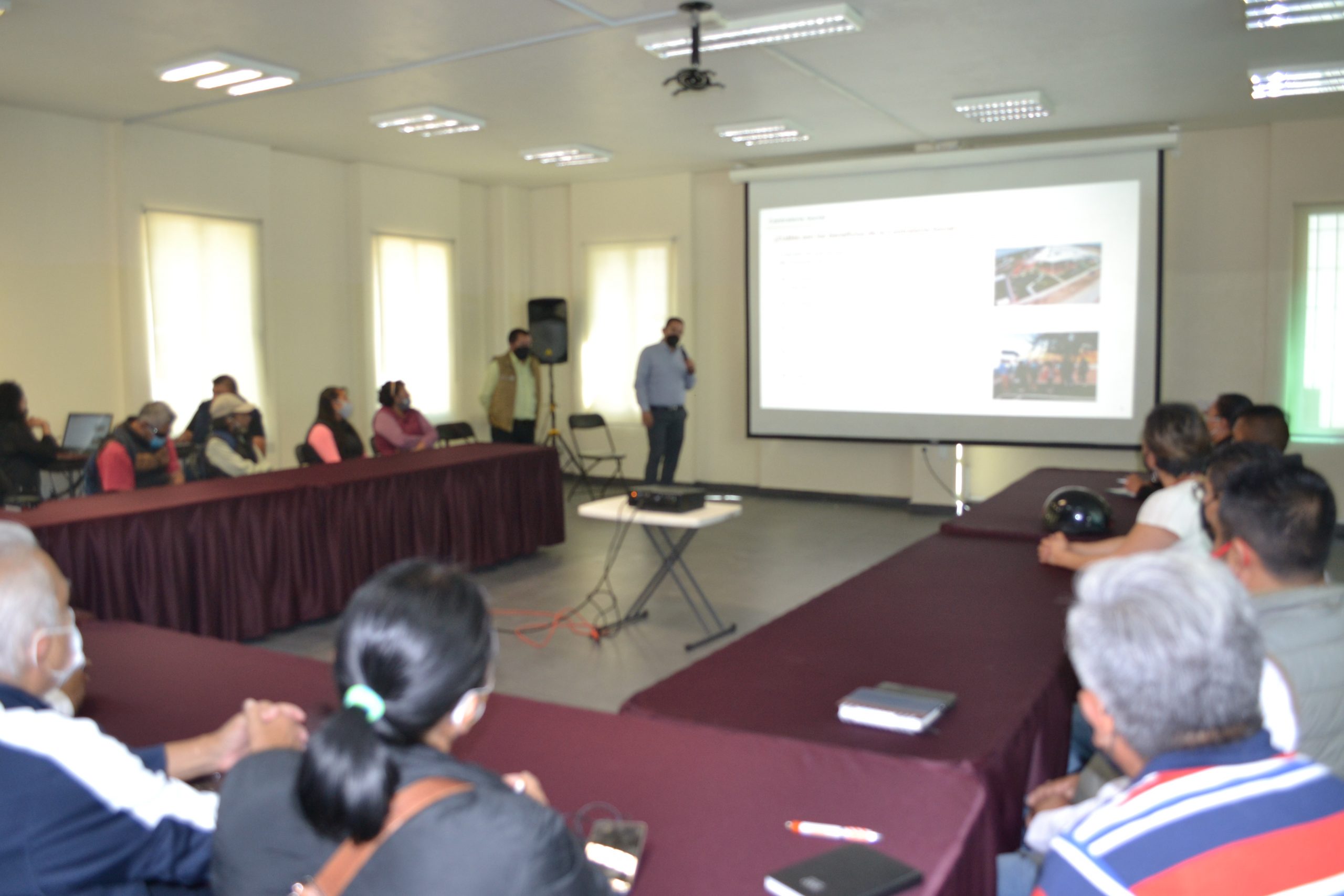 GOBIERNO DE ARMANDO NAVARRETE ALIENTA E IMPULSA QUECIUDADANOS VIGILEN LA CORRECTA REALIZACIÓN DE OBRAS