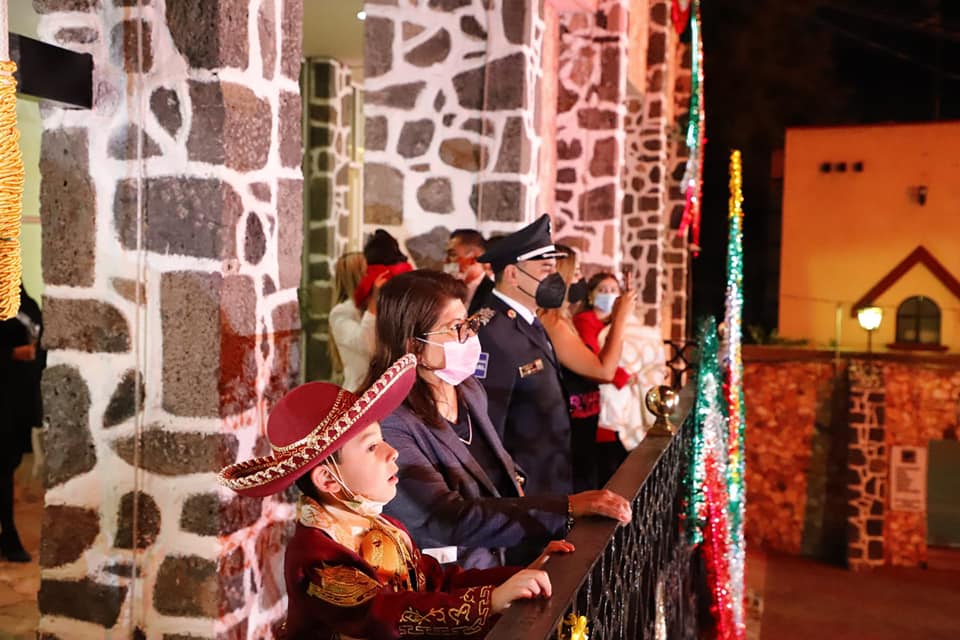 Encabeza Mariela Gutiérrez el Grito de Independencia