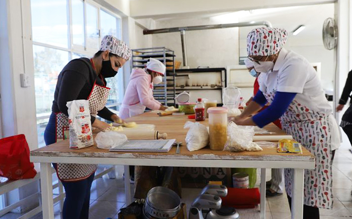 INICIAN TALLERES DE PANADERÍA Y REPOSTERÍA PARA VECINOS DE CUAUTITLÁN