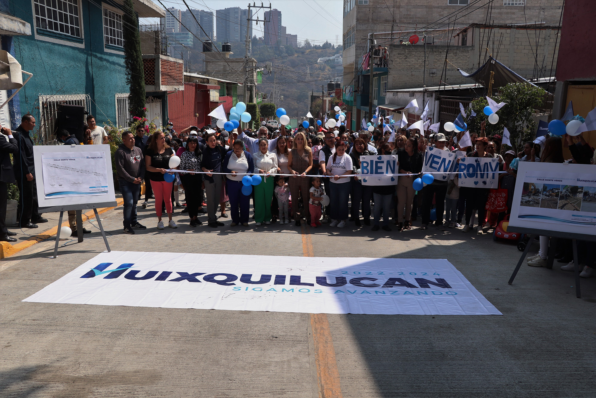 <strong>ENTREGA HUIXQUILUCAN REPAVIMENTACIÓN DE CALLE CON CONCRETO HIDRÁULICO EN LAS CANTERAS</strong>