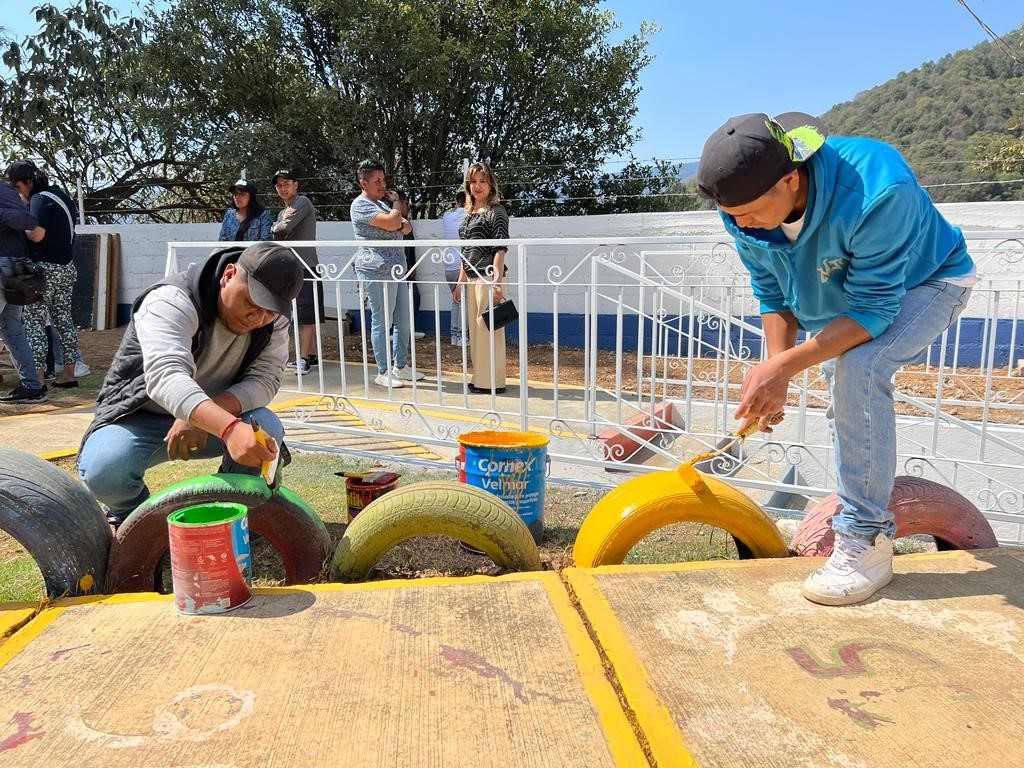 <strong>ENTREGA HUIXQUILUCAN REHABILITACIÓN DE JARDÍN DE NIÑOS PARA HACERLO MÁS SEGURO </strong>