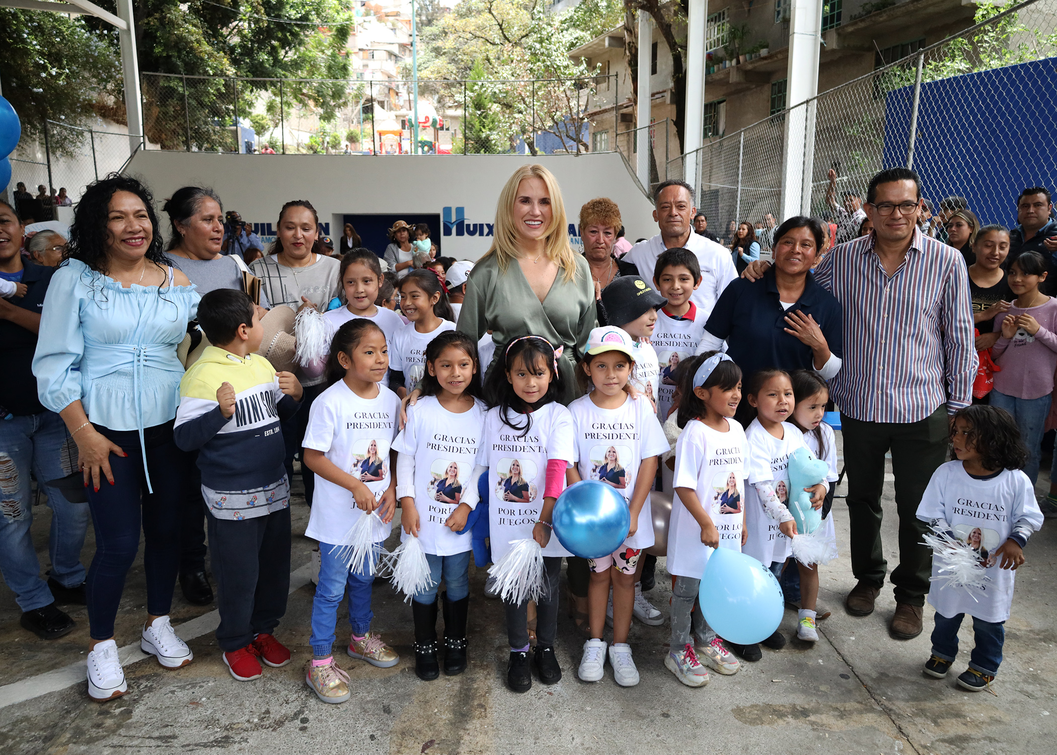 REHABILITAN DEPORTIVO E INAUGURAN JUEGOS INFANTILES EN FEDERAL BUROCRÁTICA 