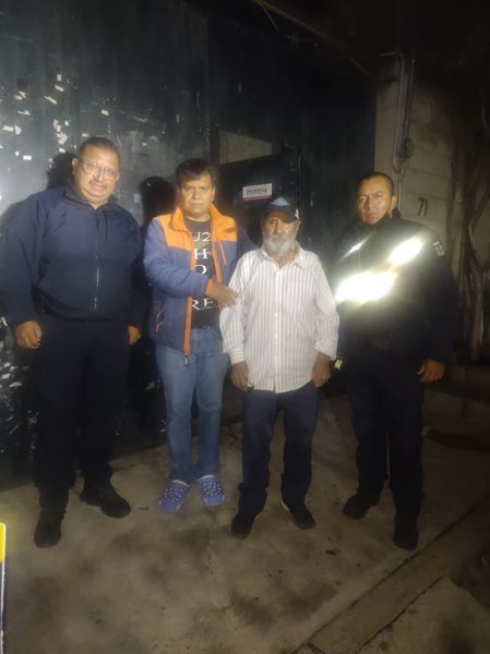 POLICÍA DE TLALNEPANTLA REINTEGRA A SU NÚCLEO FAMILIAR A PERSONA REPORTADA COMO DESAPARECIDA*