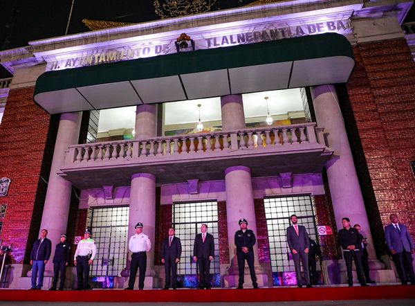 GOBIERNO DE TLALNEPANTLA BRINDA SEGURIDAD CON EL OPERATIVO «REGRESO A CLASES» DONDE PARTICIPAN MÁS DE 1,200 ELEMENTOS Y 155 UNIDADES*