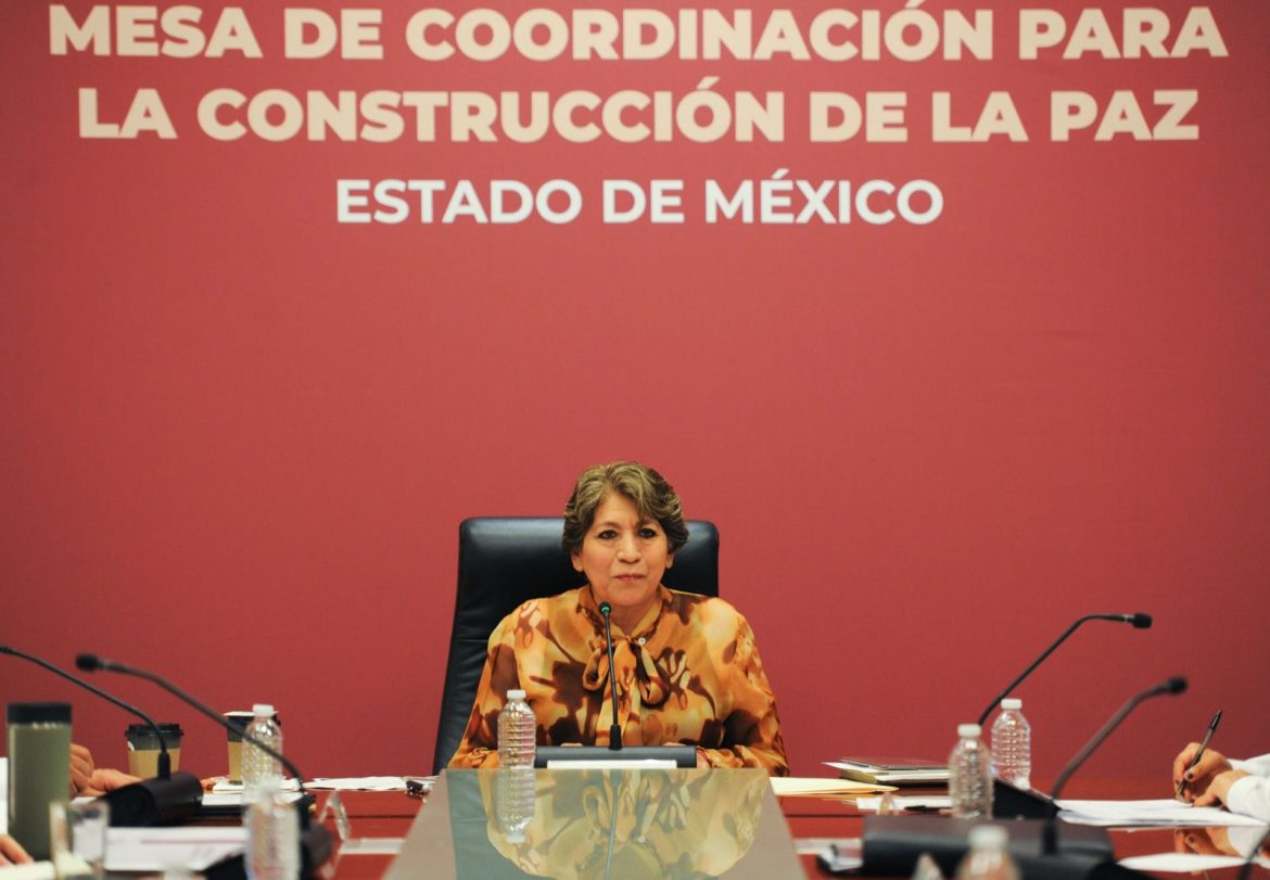 La Gobernadora Delfina Gómez dirige el trabajo con instancias de seguridad federales, estatales y locales en la Mesa de Coordinación para la Construcción de la Paz
