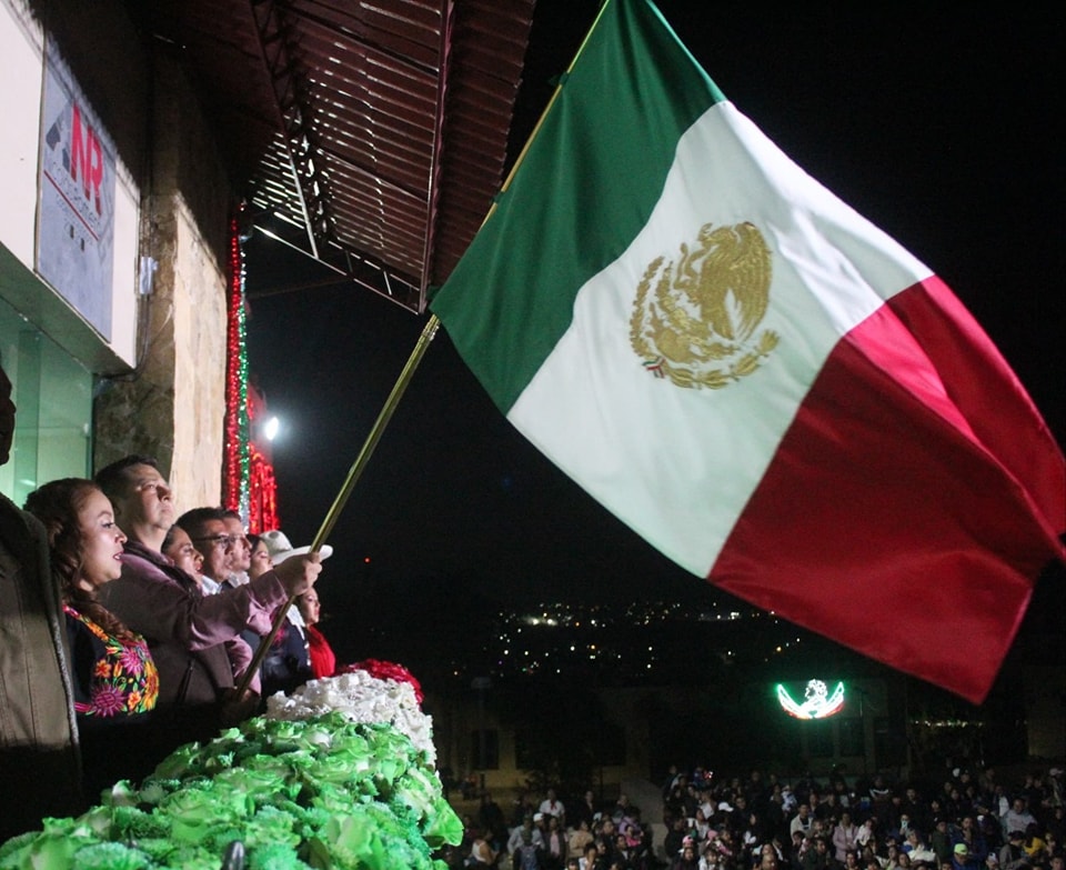 CON FERVOR PATRIO, FESTEJA NICOLÁS ROMERO LOS 213 AÑOS DEL INICIO DE LA INDEPENDENCIA NACIONAL