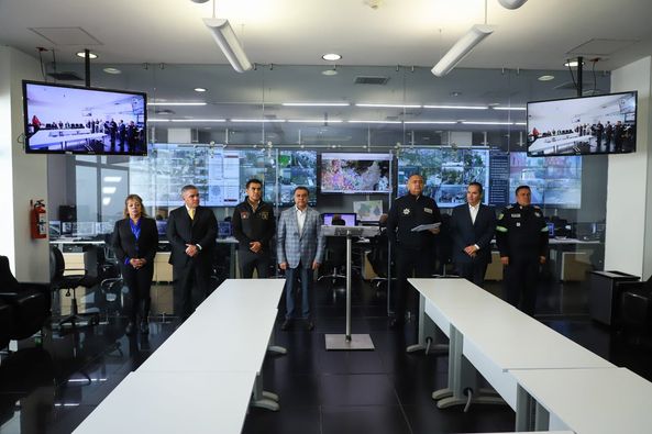 SE PONEN EN OPERACIÓN 36 NUEVOS POSTES CON 144 CÁMARAS DE VIGILANCIA PARA BLINDAR LOS PUNTOS DE MAYOR INCIDENCIA DELICTIVA EN TLALNEPANTLA Y ROBUSTECER LA INFRAESTRUCTURA DE SEGURIDAD