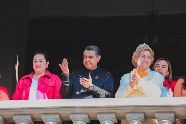 TLALNEPANTLA CELEBRA EL 113 ANIVERSARIO DE LA REVOLUCIÓN MEXICANA CON DESFILE CÍVICO DEPORTIVO