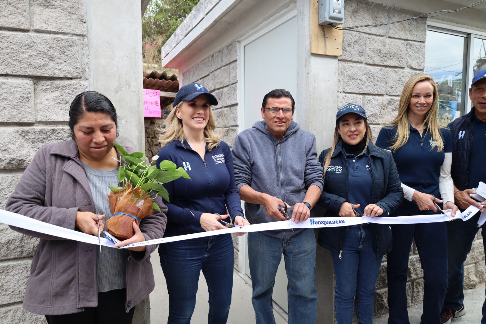 ENTREGA HUIXQUILUCAN CUARTOS ADICIONALES A FAMILIAS DE SAN BARTOLOMÉ COATEPEC