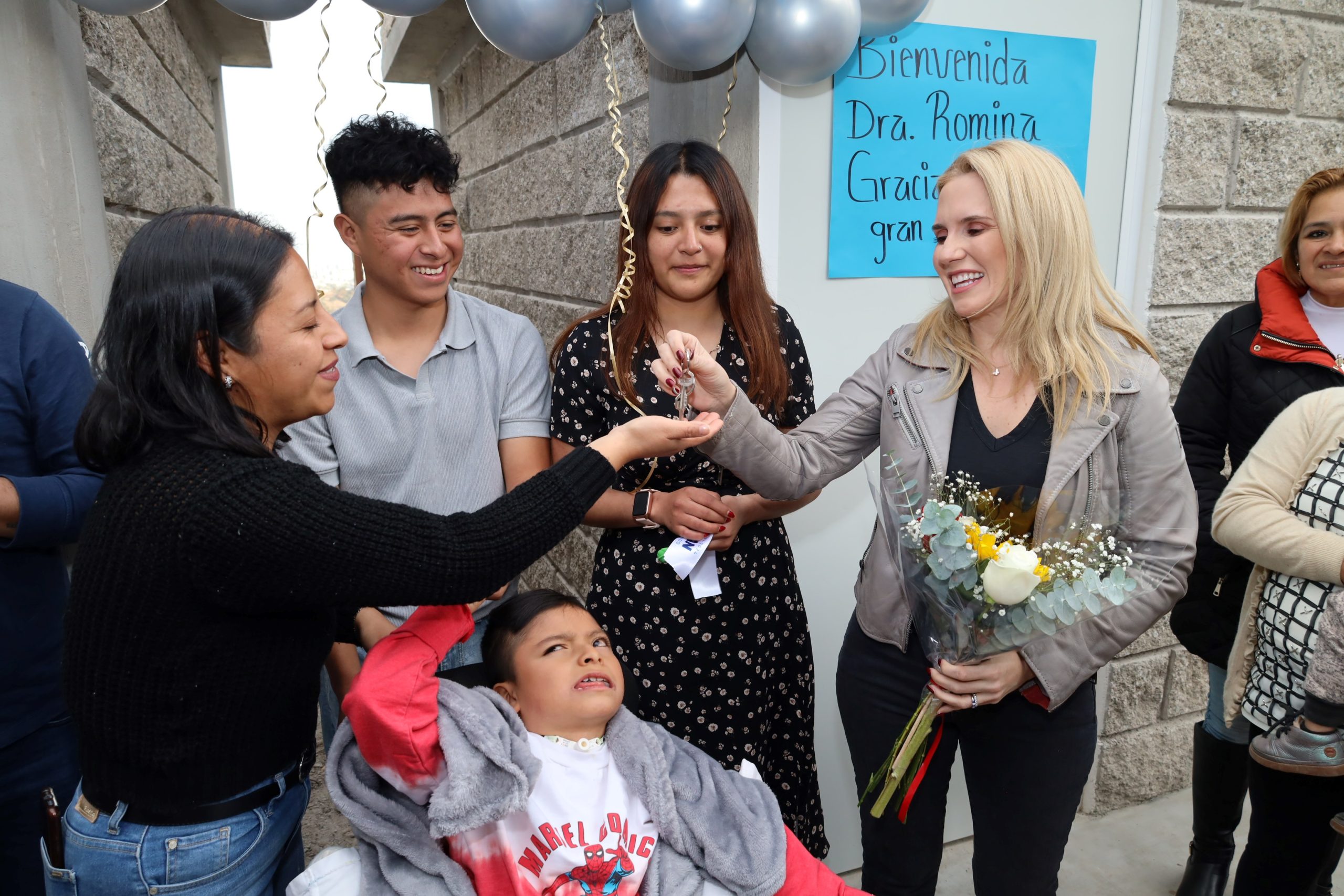 ENTREGA HUIXQUILUCAN CUARTOS DORMITORIO Y COCINAS A FAMILIAS VULNERABLES PARA MEJORAR SU CALIDAD DE VIDA
