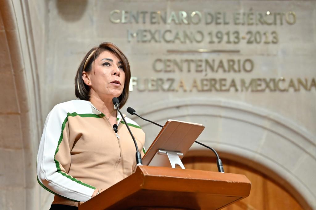 Leyes deben adecuarse a exigencia ciudadana: María Luisa Mendoza