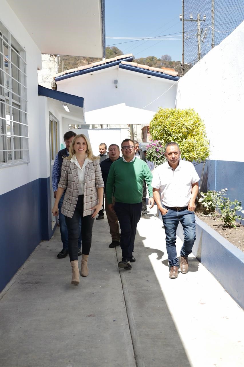 IMPULSA HUIXQUILUCAN EDUCACIÓN CON REHABILITACIÓN DE PRIMARIA EN MAGDALENA CHICHICASPA