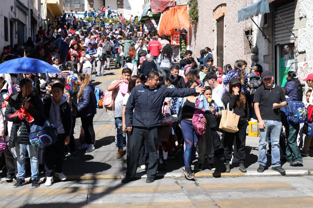 IMPLEMENTA HUIXQUILUCAN OPERATIVO “REGRESO A CLASES”