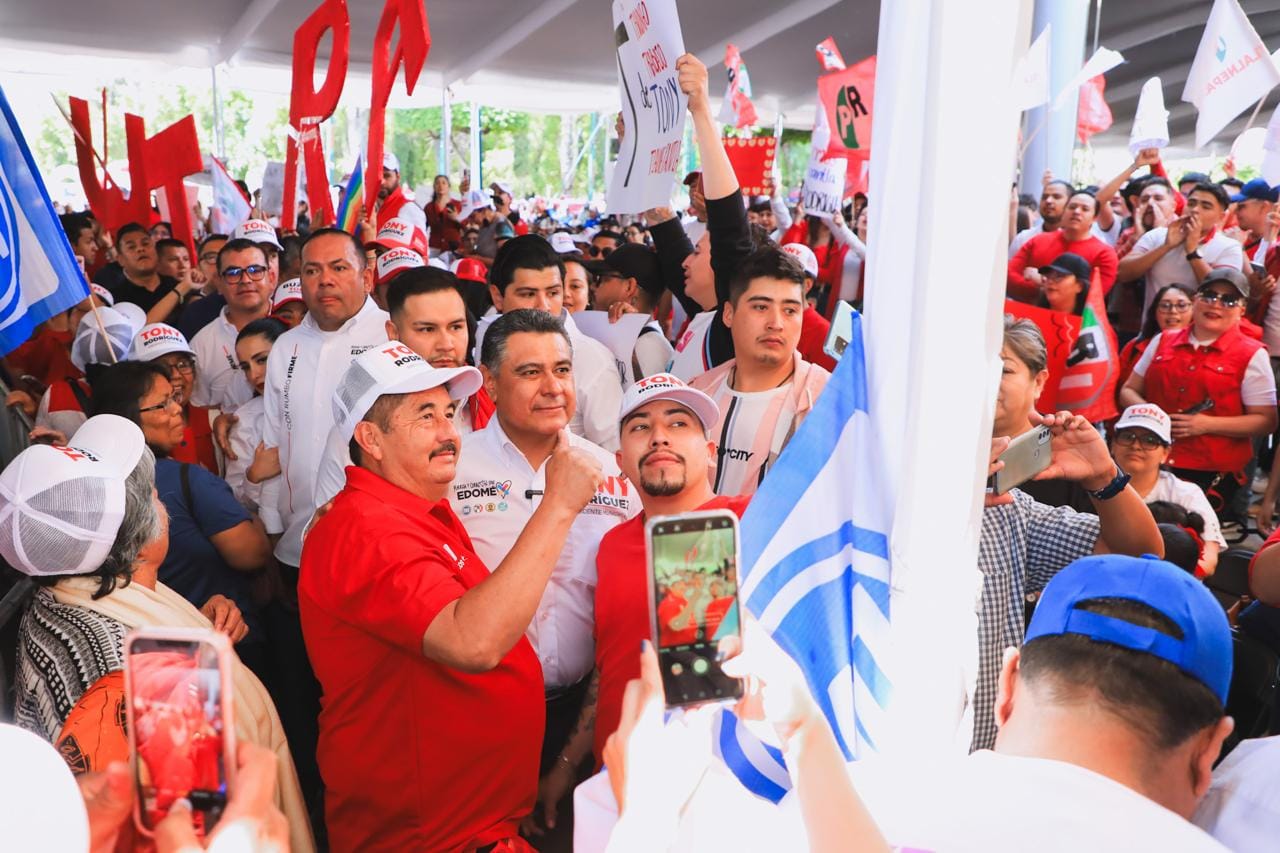 *MÁS DE 12 MIL CIUDADANOS EN TLALNEPANTLA RESPALDARON A TONY RODRÍGUEZ: BAJO EL LEMA «CON RUMBO FIRME» EL PRIISTA SE FORTALECE*