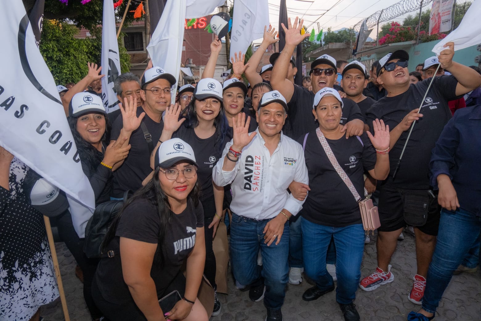 RECIBEN CON MUCHO ENTUSIASMO A DAVID SÁNCHEZ EN LAS COMUNIDADES DE COACALCO