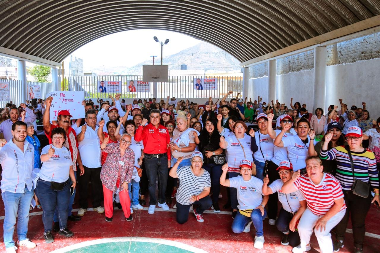 CON TONY RODRÍGUEZ HABRÁ MÁS BECAS Y ARCOTECHOS EN LAS ESCUELAS