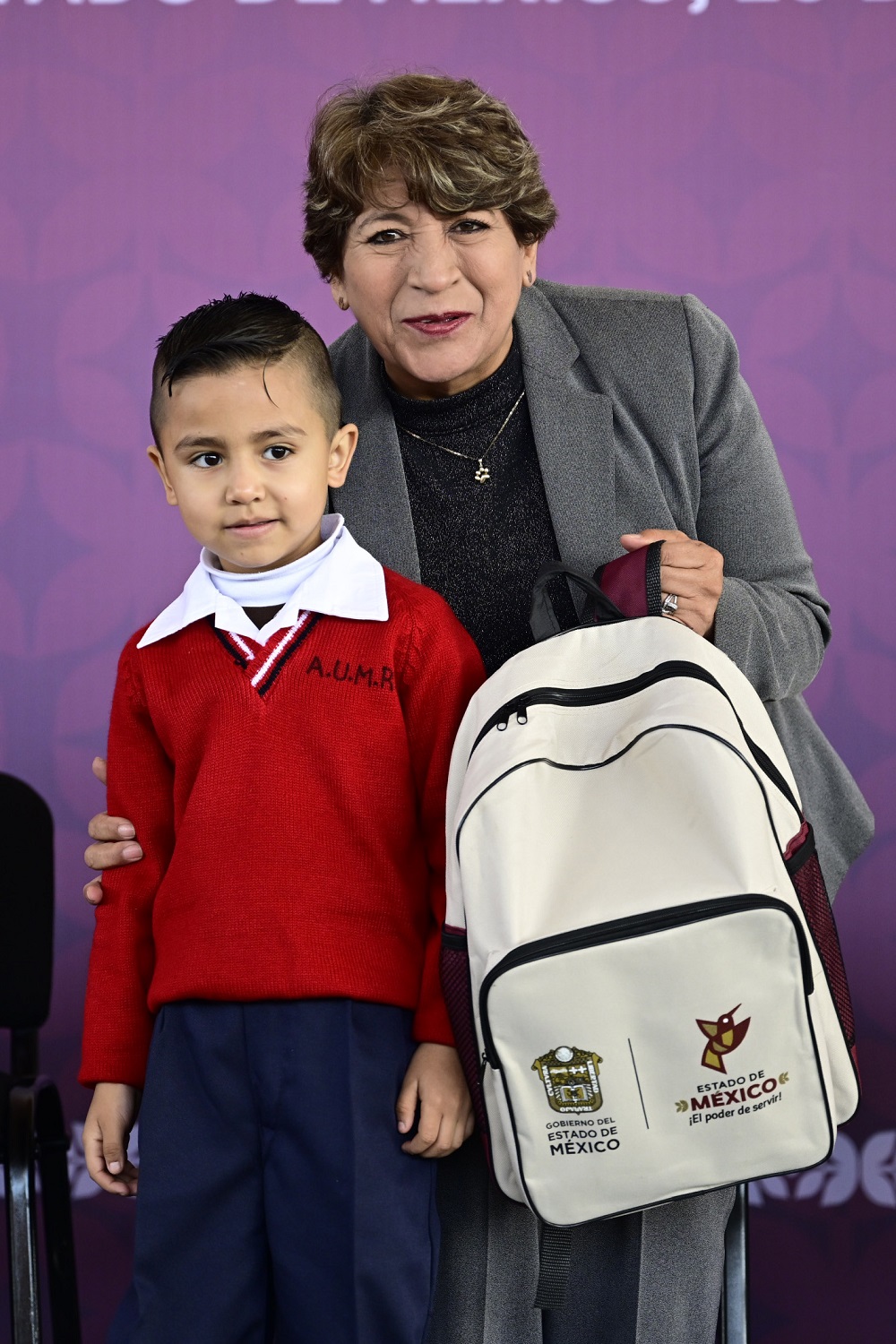 Arranca Gobernadora Delfina Gómez Álvarez el ciclo escolar 2024-2025 con entrega de Libros de Texto Gratuitos y Útiles Escolares para el Bienestar