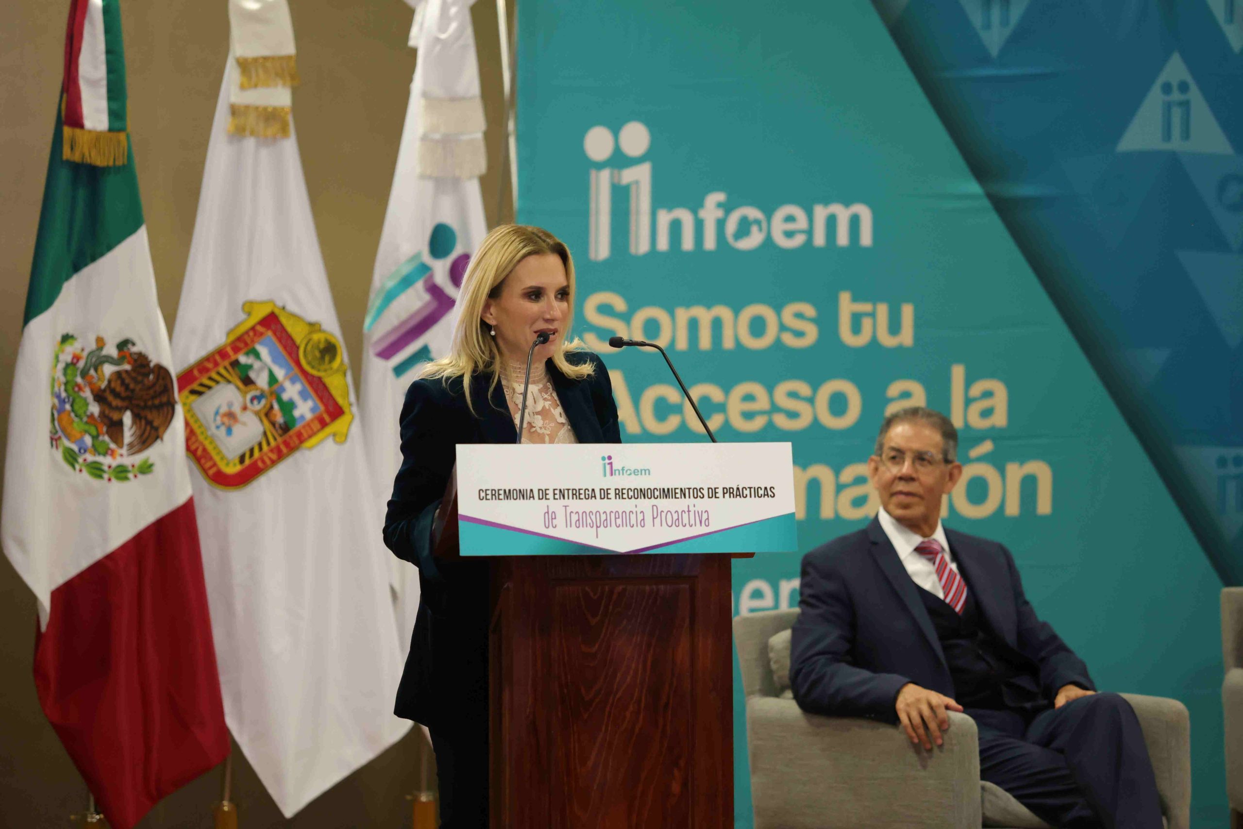 PREMIA INFOEM A HUIXQUILUCAN POR SUS PRÁCTICAS DE TRANSPARENCIA PROACTIVA