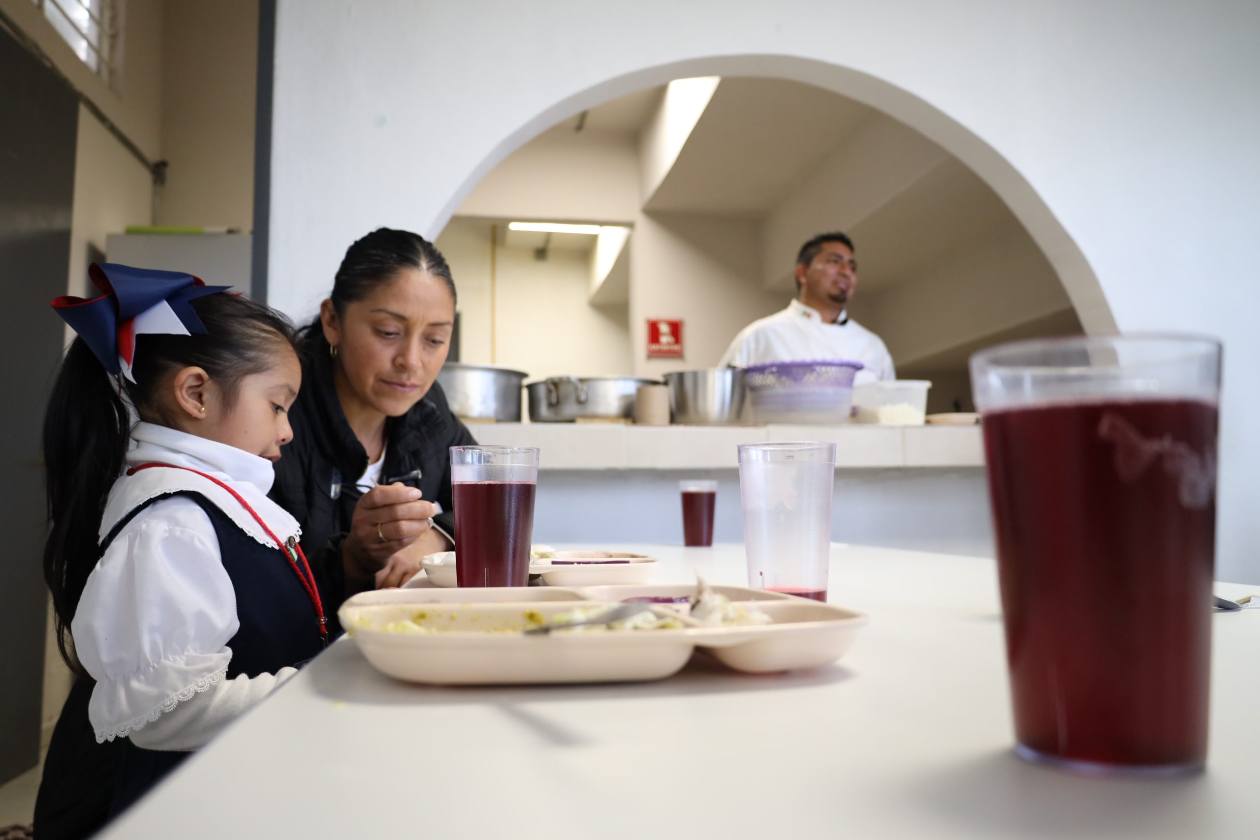 ENTREGA HUIXQUILUCAN MÁS DE 2 MILLONES DE DESAYUNOS EN ESCUELAS Y COMEDORES COMUNITARIOS