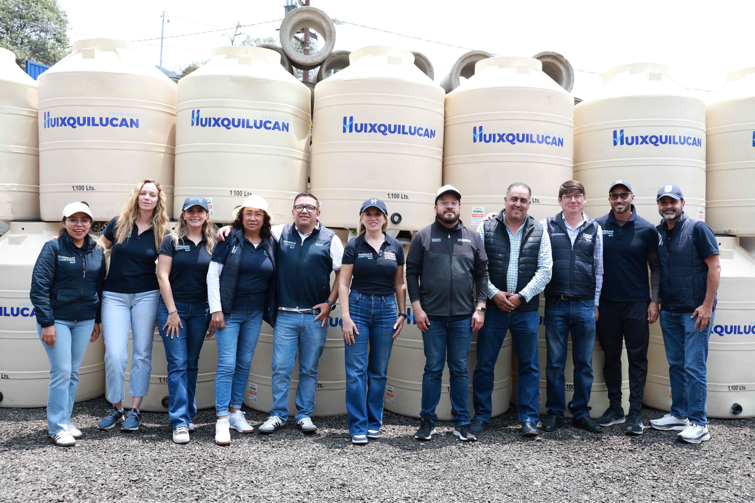 ENTREGA HUIXQUILUCAN APOYOS A LA VIVIENDA EN BENEFICIO DE MÁS DE MIL FAMILIAS