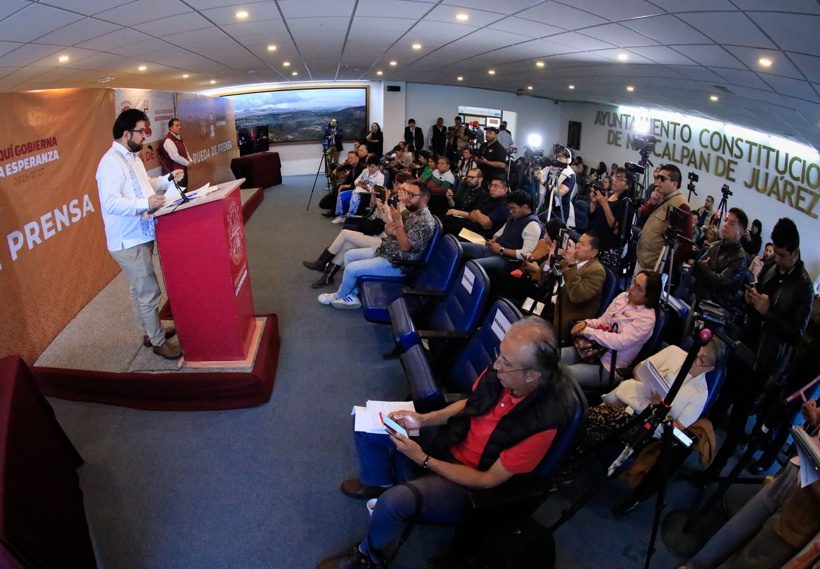 GOBIERNO DE ISAAC MONTOYA CUMPLE Y AVANZA EN LOS COMPROMISOS CON LA COMUNIDAD