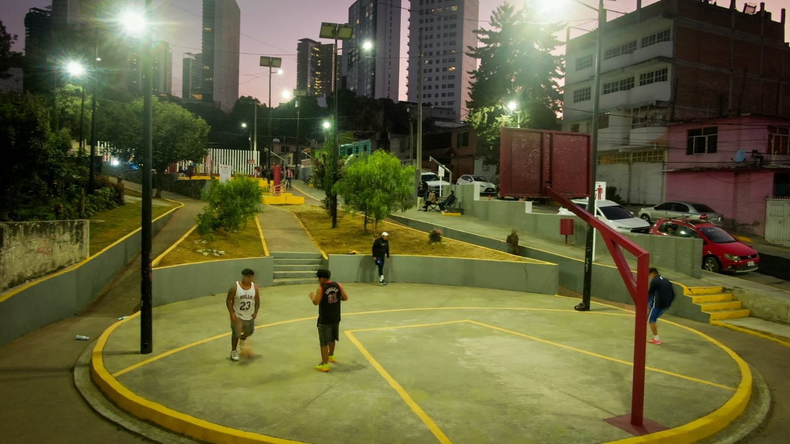 ALCALDE ISSAC MONTOYA ENTREGA TRANSFORMACIÓN DEL PARQUE OYAMEL EN MINAS COYOTE