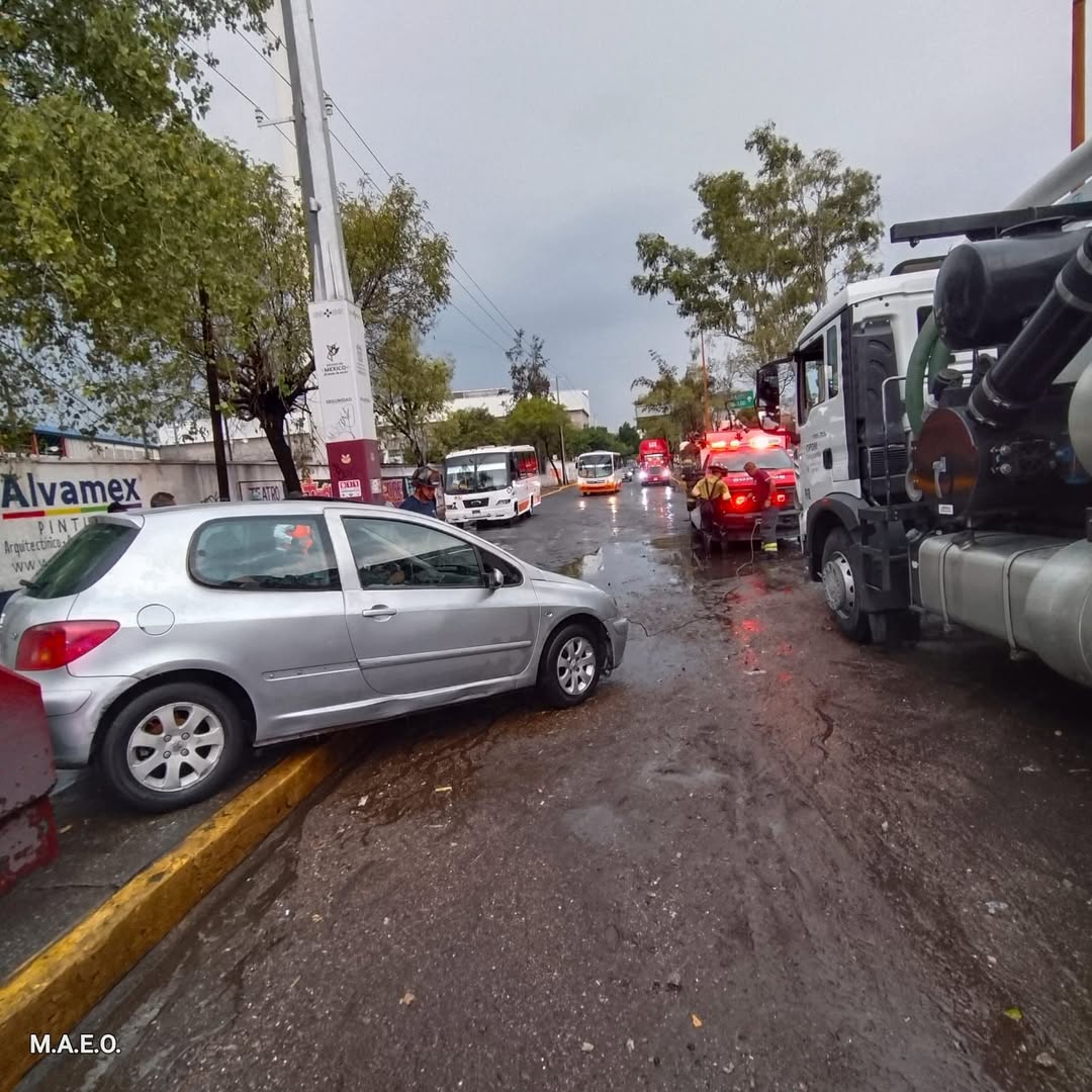 GOBIERNO DE TLALNEPANTLA INTENSIFICA RECORRIDOS DE SUPERVISIÓN Y ATENCIÓN POR LLUVIAS EN EL MUNICIPIO