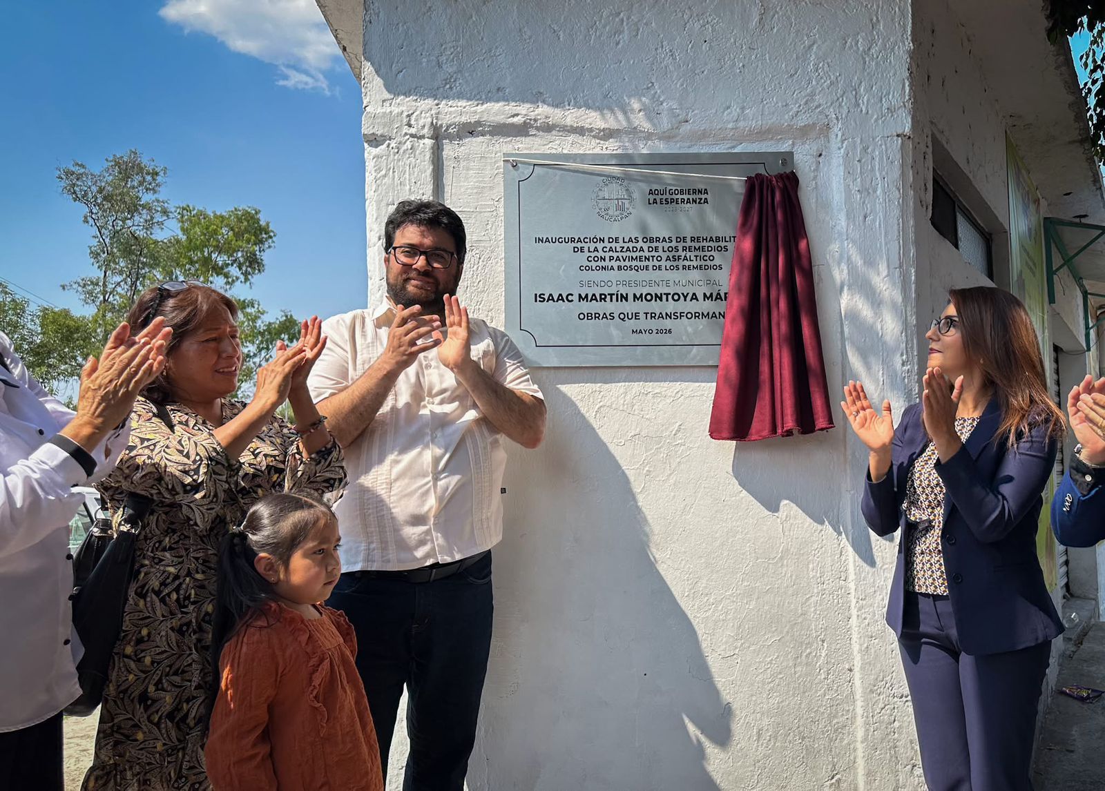 ALCALDE ISAAC MONTOYA ENTREGA REHABILITACIÓN DE LA CALZADA DE LOS REMEDIOS, TRAS AÑOS DE DETERIORO Y FALTA DE ILUMINACIÓN