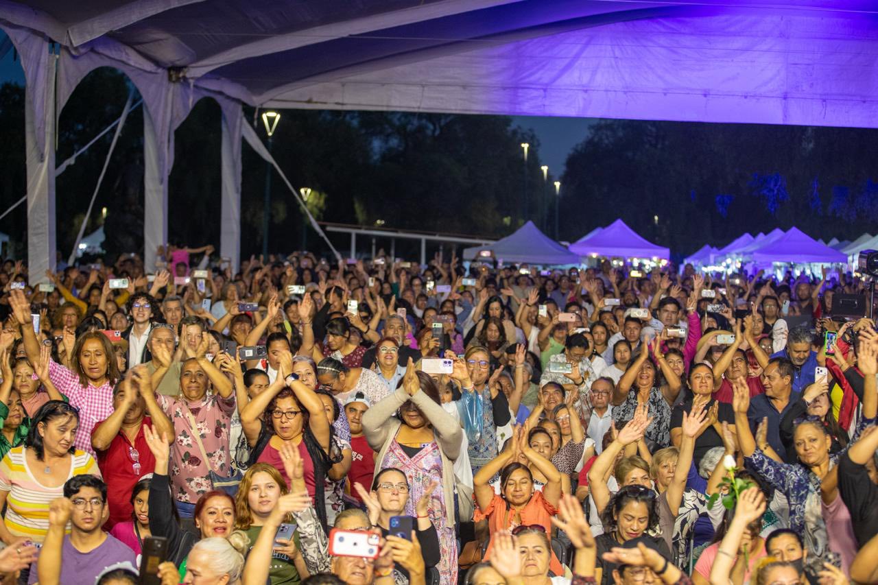 Cuautitlán Izcalli celebra a las mamás con Eugenia León y La Sonora Dinamita