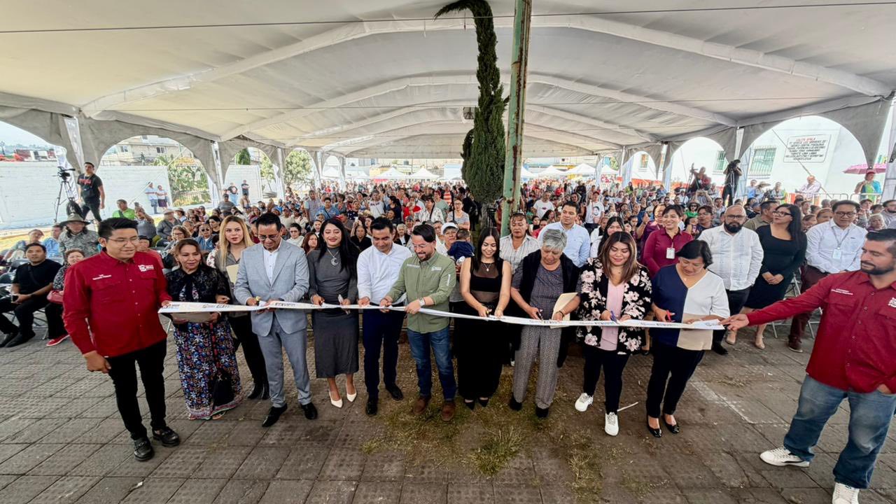 DANIEL SERRANO INAUGURA LA PRIMERA CLÍNICA GRATUITA “TU DERECHO A LA SALUD” EN SAN ANTONIO
