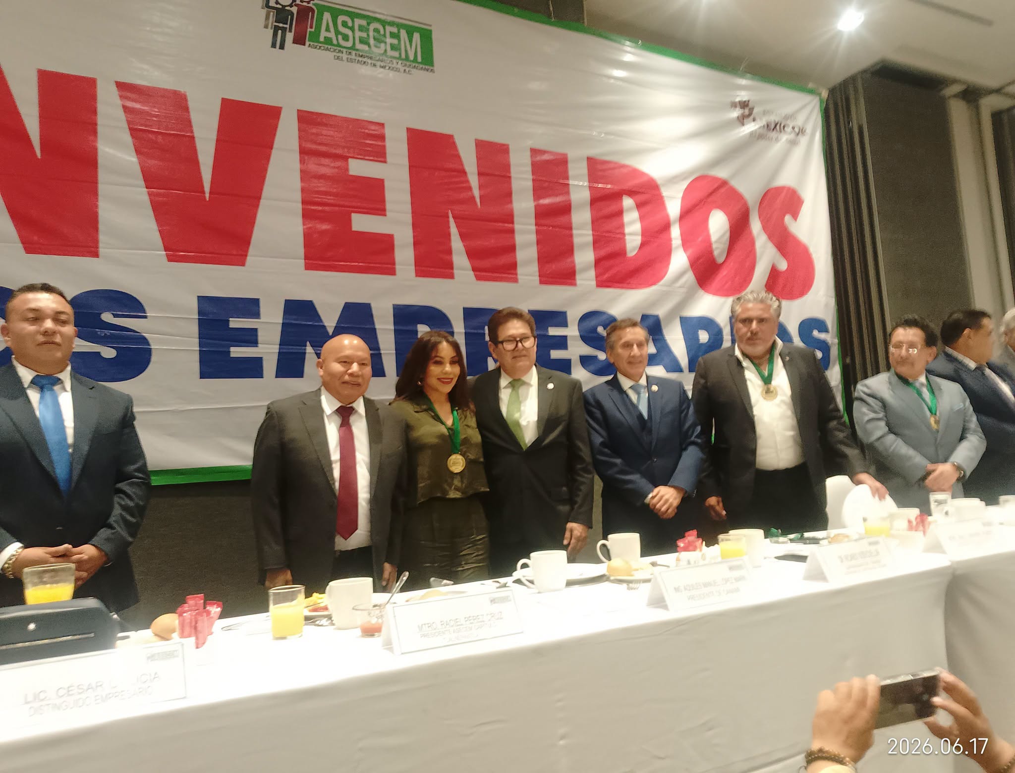En Asecem Nacional reconocemos a quienes, con trabajo, liderazgo y compromiso, contribuyen al desarrollo económico de México.