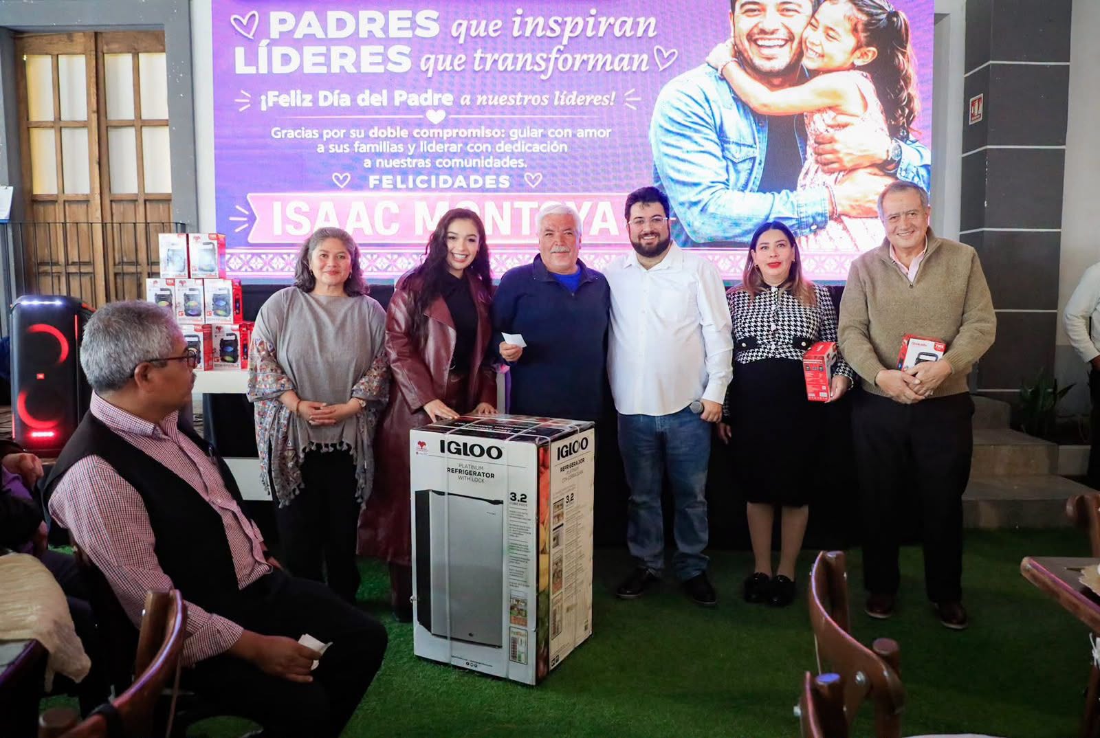 EN NAUCALPAN TRABAJO CONJUNTO ENTRE GOBIERNO MUNICIPAL Y CIUDADANÍA HA CONSOLIDADO COMUNIDADES MÁS UNIDAS Y PARTICIPATIVAS