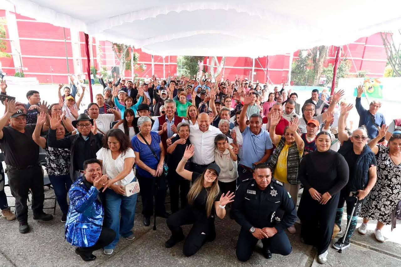 RACIEL PÉREZ CRUZ ENTREGA LA RECUPERACIÓN INTEGRAL DE PLAZA TEOCALLI EN LA UNIDAD HABITACIONAL EL TENAYO