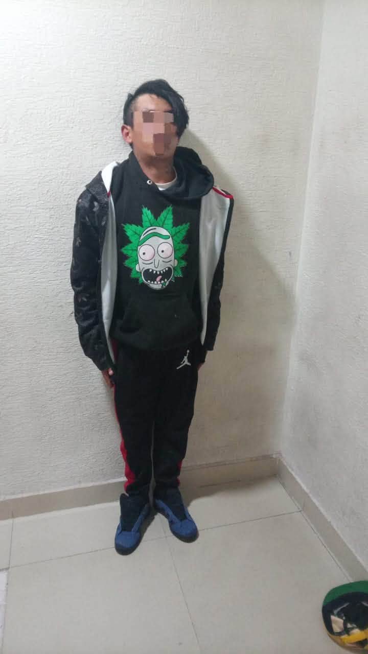POR POSIBLES DELITOS CONTRA LA SALUD, POLICÍA DE TLALNEPANTLA DETIENE A UN SUJETO EN LA COLONIA REFORMA URBANA