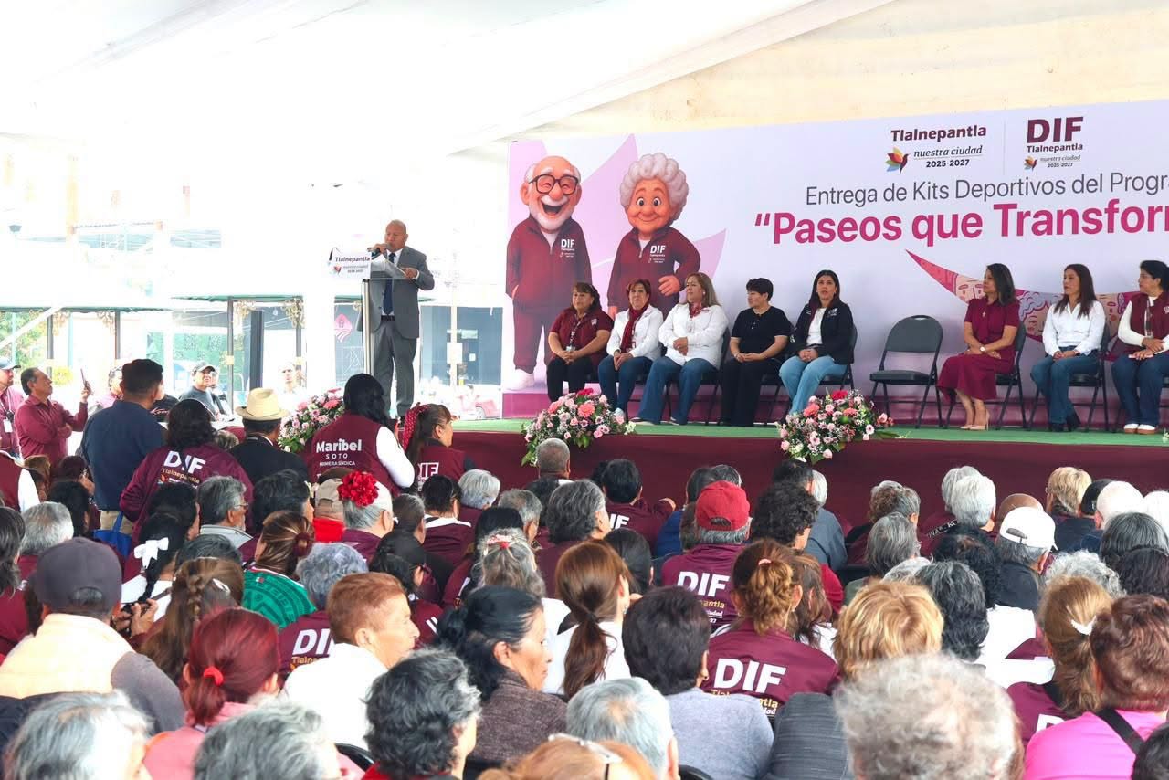 PRESIDENTE RACIEL PÉREZ CRUZ ENTREGA KITS DEPORTIVOS DEL PROGRAMA «PASEOS QUE TRANSFORMAN»