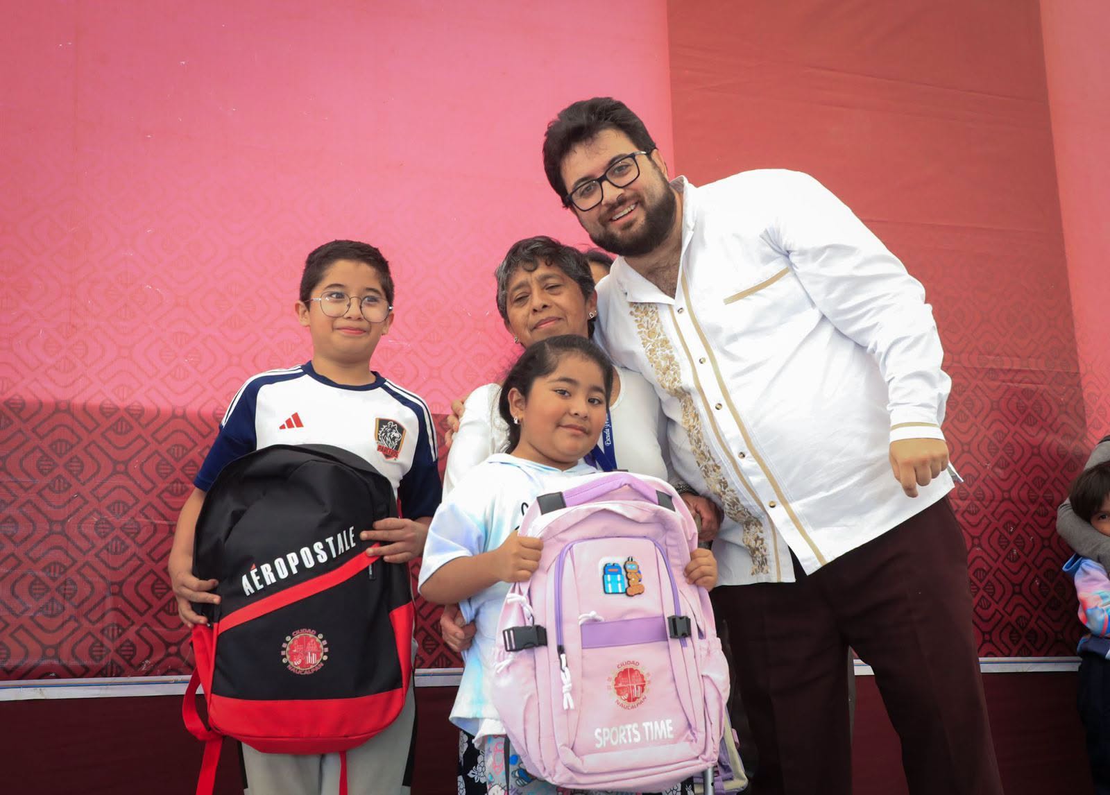 IMPULSA NAUCALPAN REGRESO A CLASES CON 1,500 MOCHILAS Y ÚTILES ESCOLARES PARA ESTUDIANTES