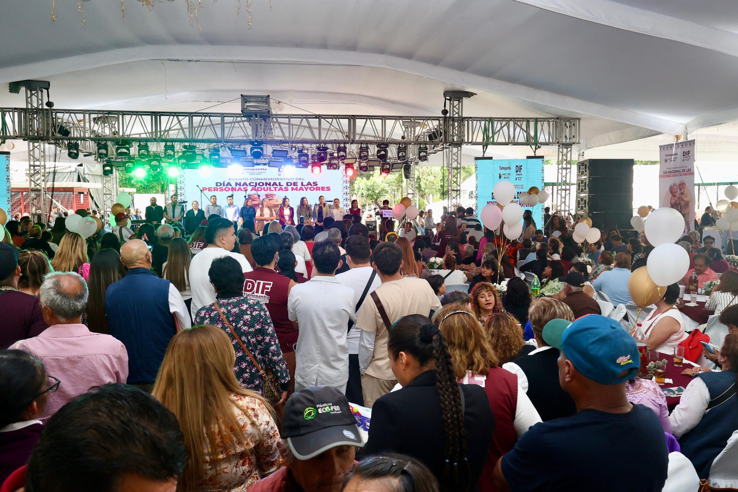 FESTEJA TLALNEPANTLA EL DÍA DEL ADULTO MAYOR Y FORTALECE ACCIONES DE CUIDADO Y BIENESTAR